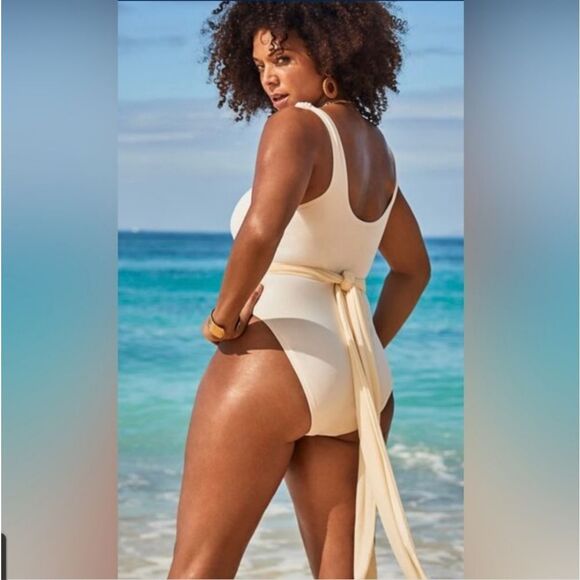 GabiFresh x Swimsuits For All Wrap Sash One Piece Swimsuit Cream Size 10 NWT - Picture 9 of 11